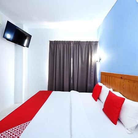 OYO 502 Midah Inn Puchong Ngoại thất bức ảnh