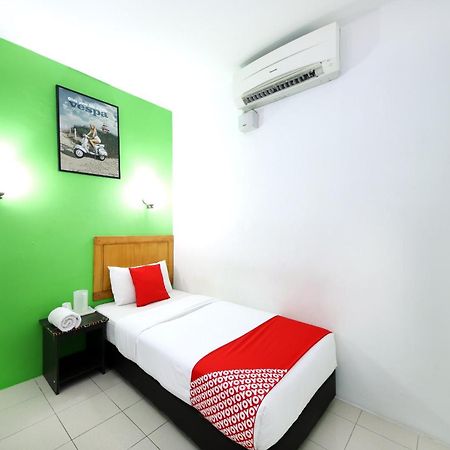 OYO 502 Midah Inn Puchong Ngoại thất bức ảnh