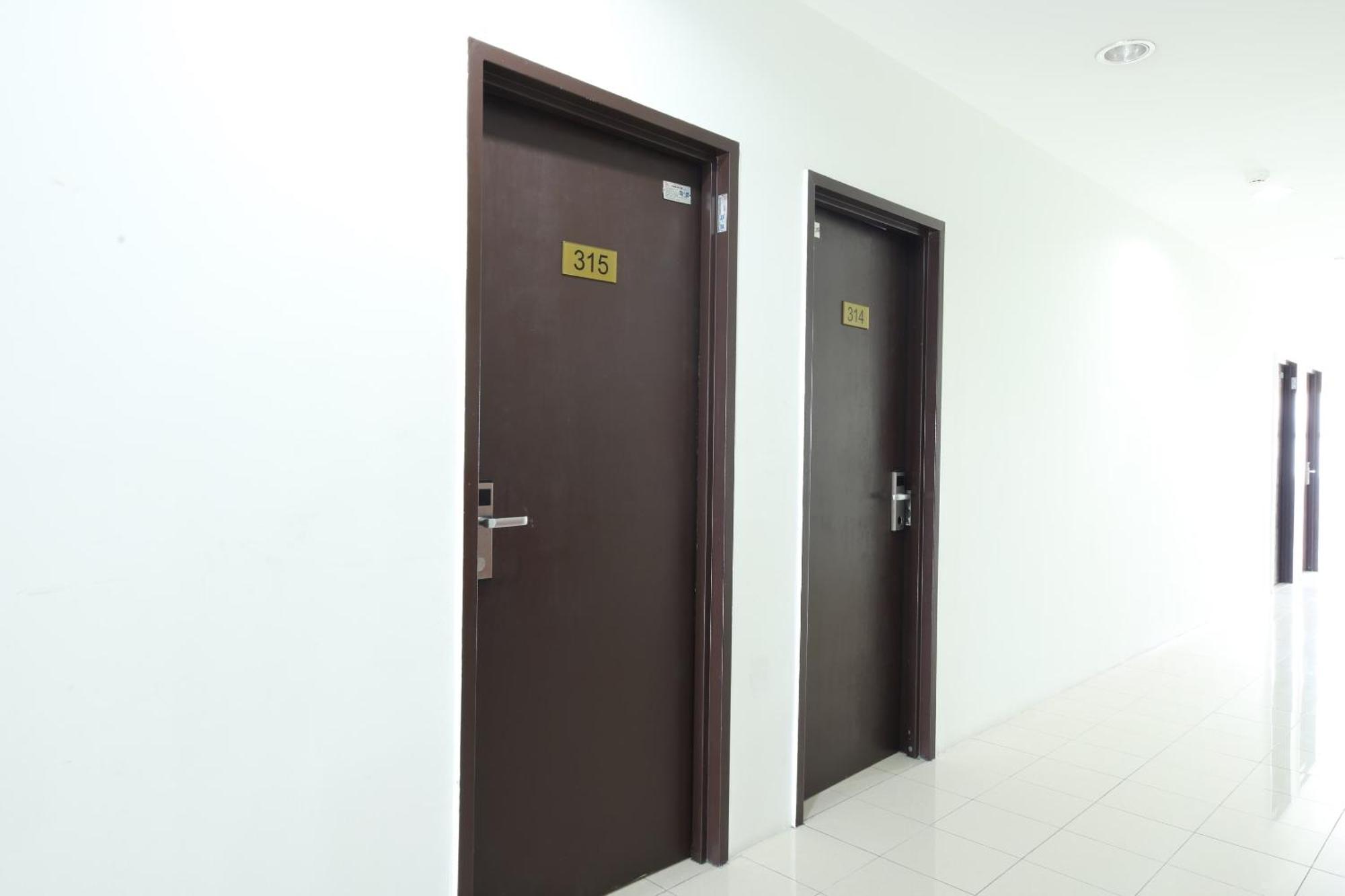 OYO 502 Midah Inn Puchong Ngoại thất bức ảnh